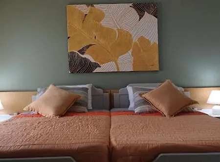 Green Apartments Апартаменты