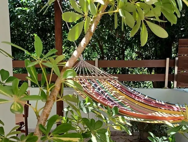 Green Apartments فاليراكي