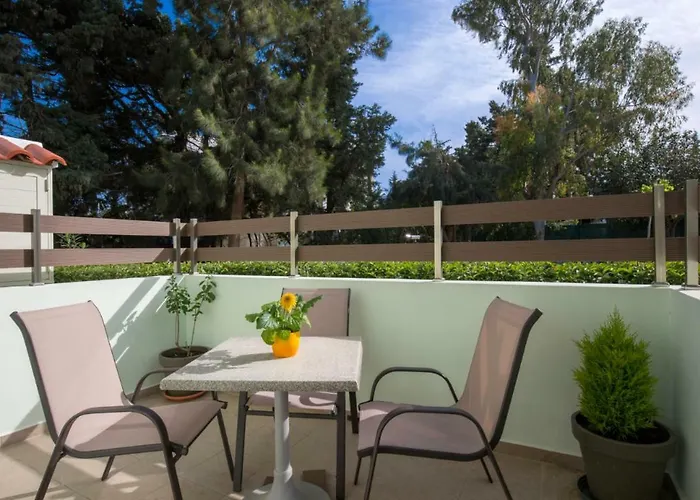 Green Apartments Daire Faliraki